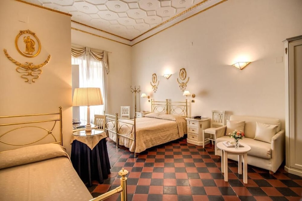 Hotel Labelle 73/91