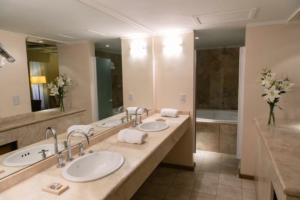 Huentala Hotel Boutique 69/69