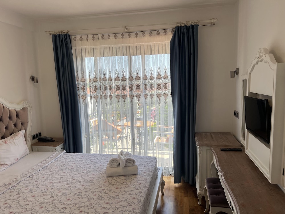 Amour Alacati Butik Otel 6/24