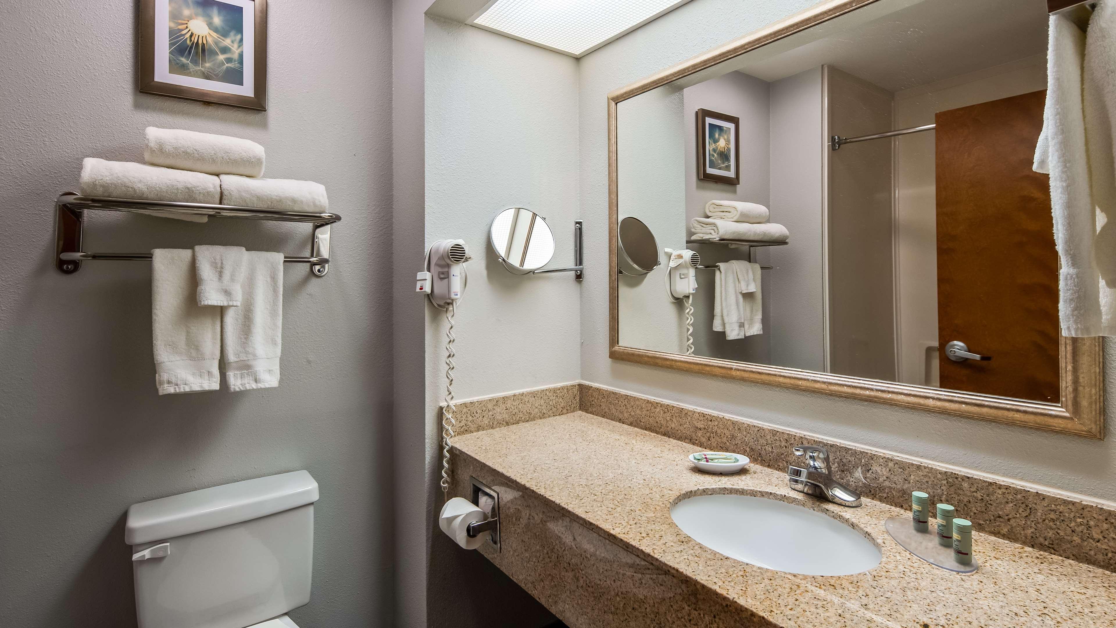 Room, 2 Queen Beds, Accessible, Best Western Executive Inn Corsicana 5/5
