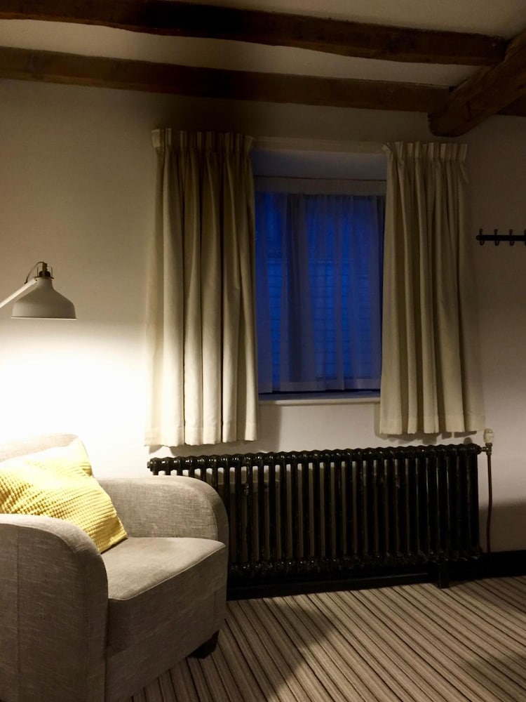 manorhaus Llangollen 34/50