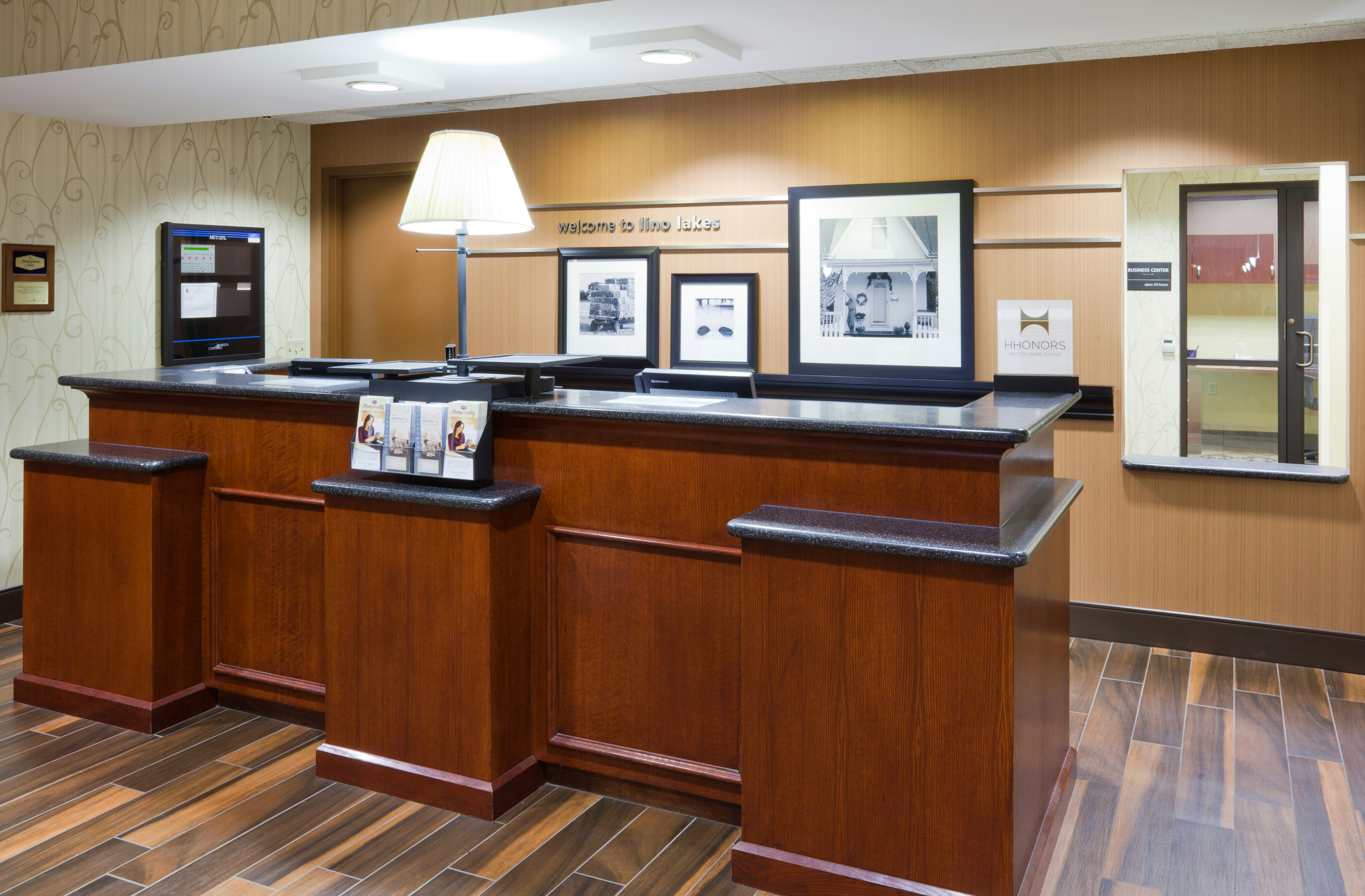 Hampton Inn & Suites Lino Lakes 2/41