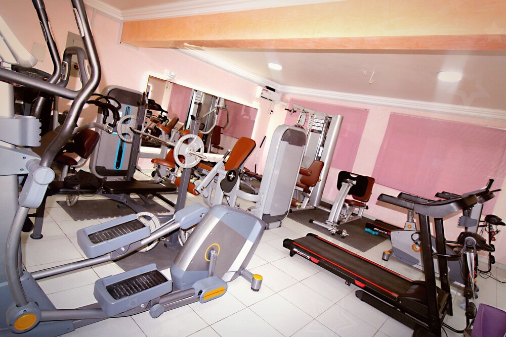 Ishakool Hotels 24/50