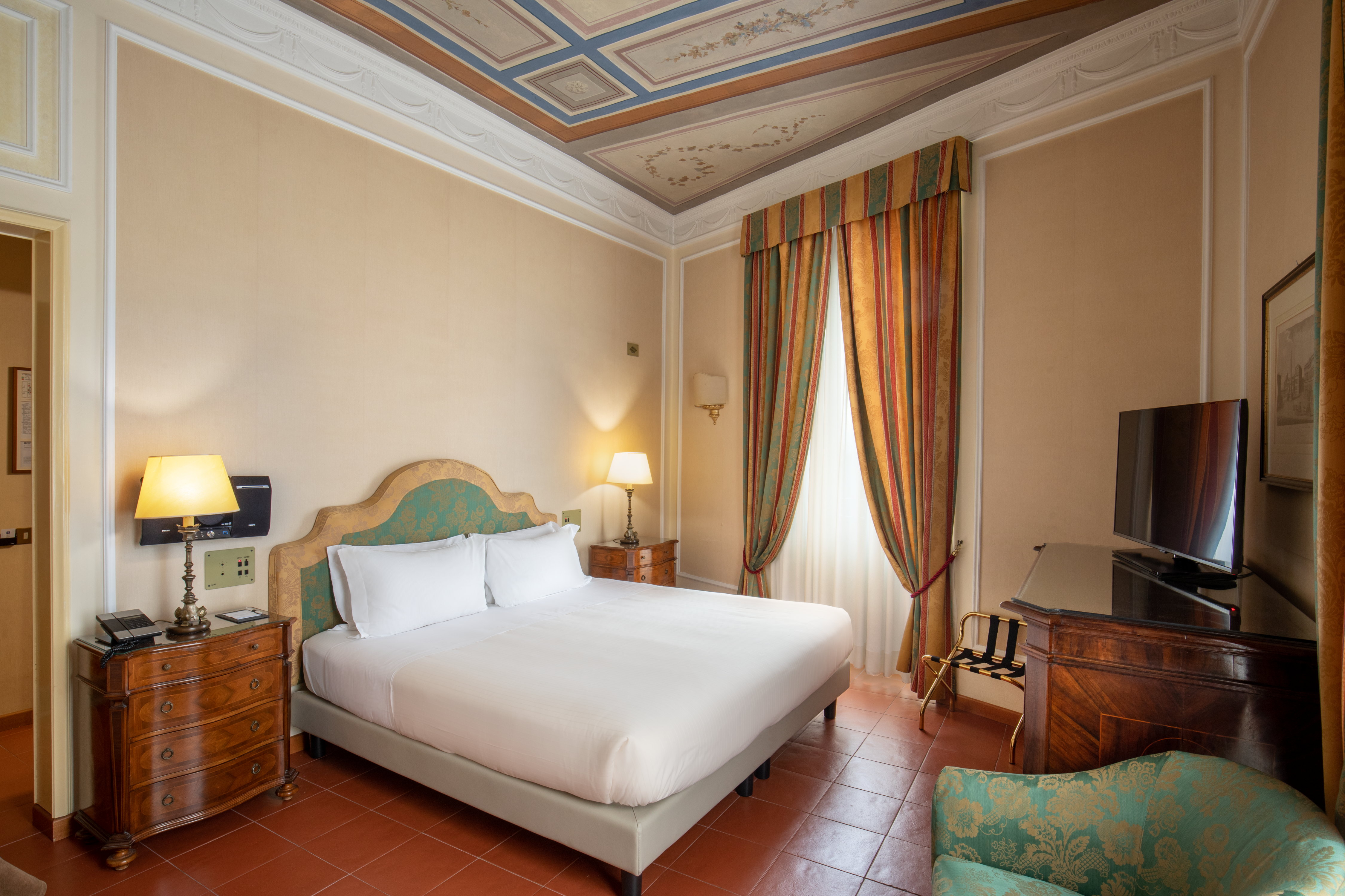 غرفة قياسية ثلاثية، Hotel Canada, BW Premier Collection 5/5
