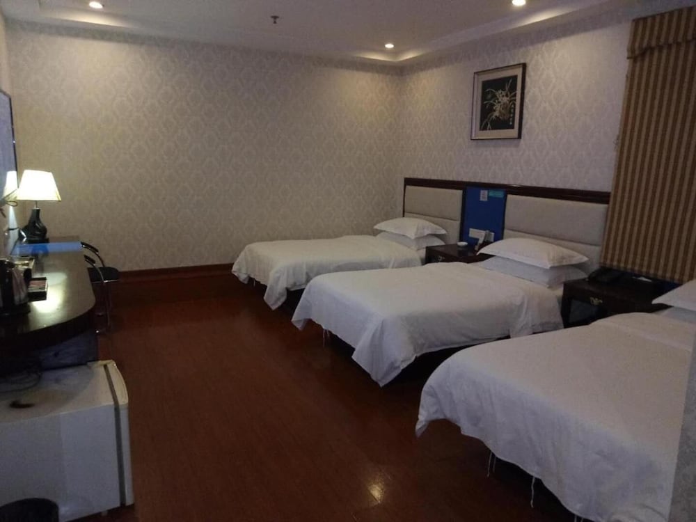 Haiyue Hotel 13/27