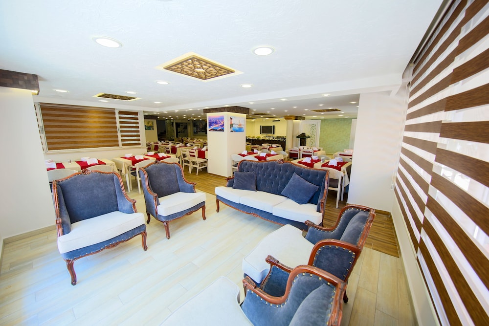 Hotel Mevre 27/50