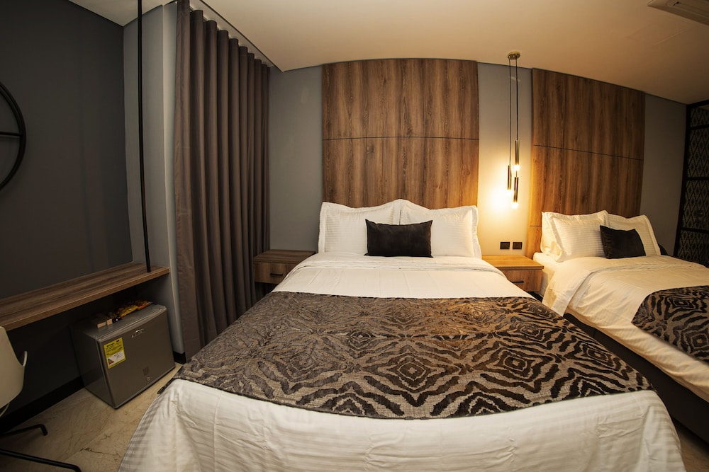 Hotel Cavalta 9/37