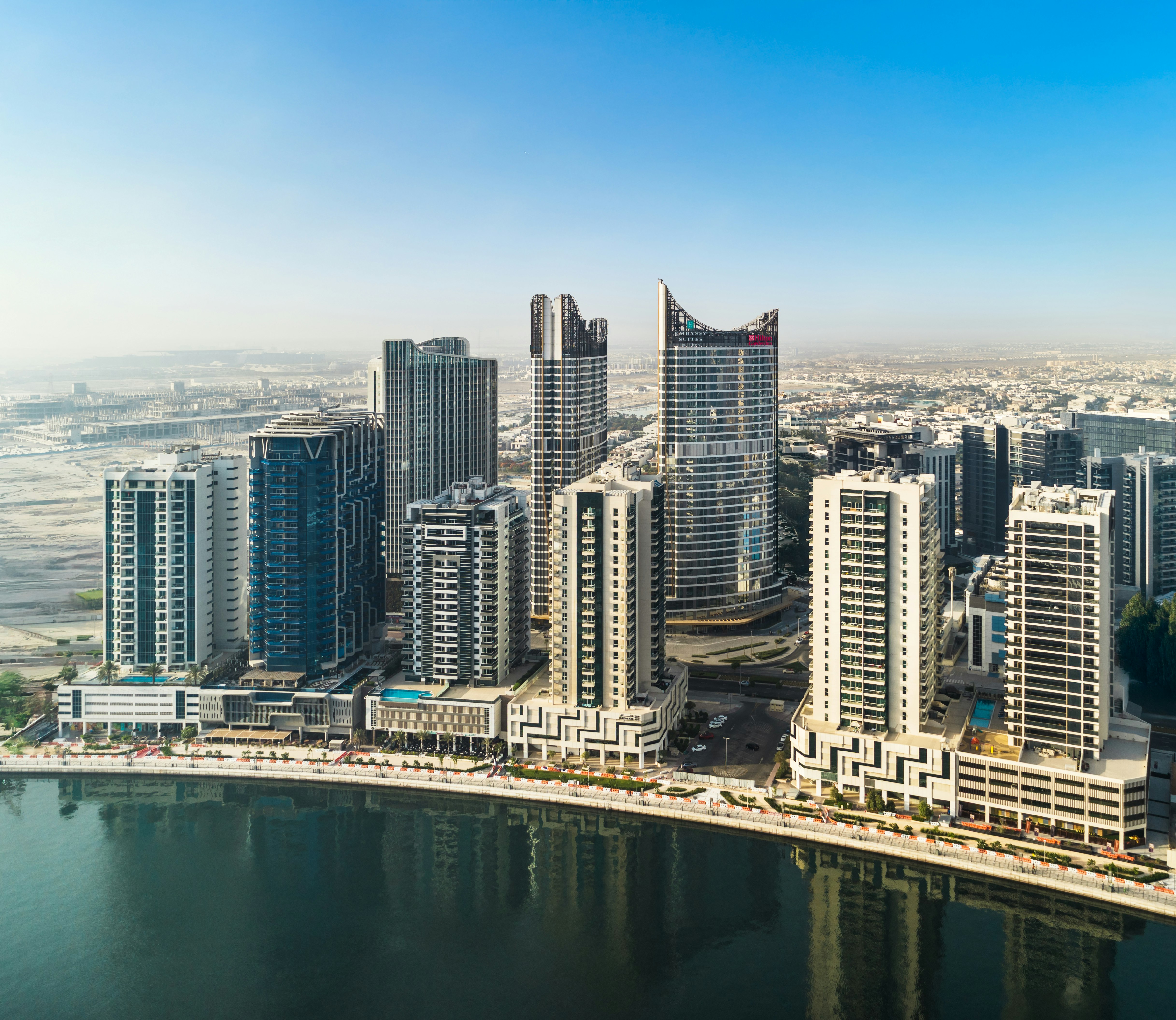Embassy Suites by Hilton Dubai Business Bay 53/55