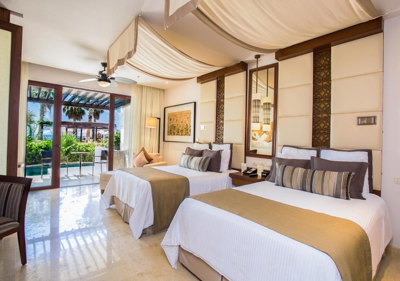 Preferred Club, Swim Out, Junior Suite, Triple