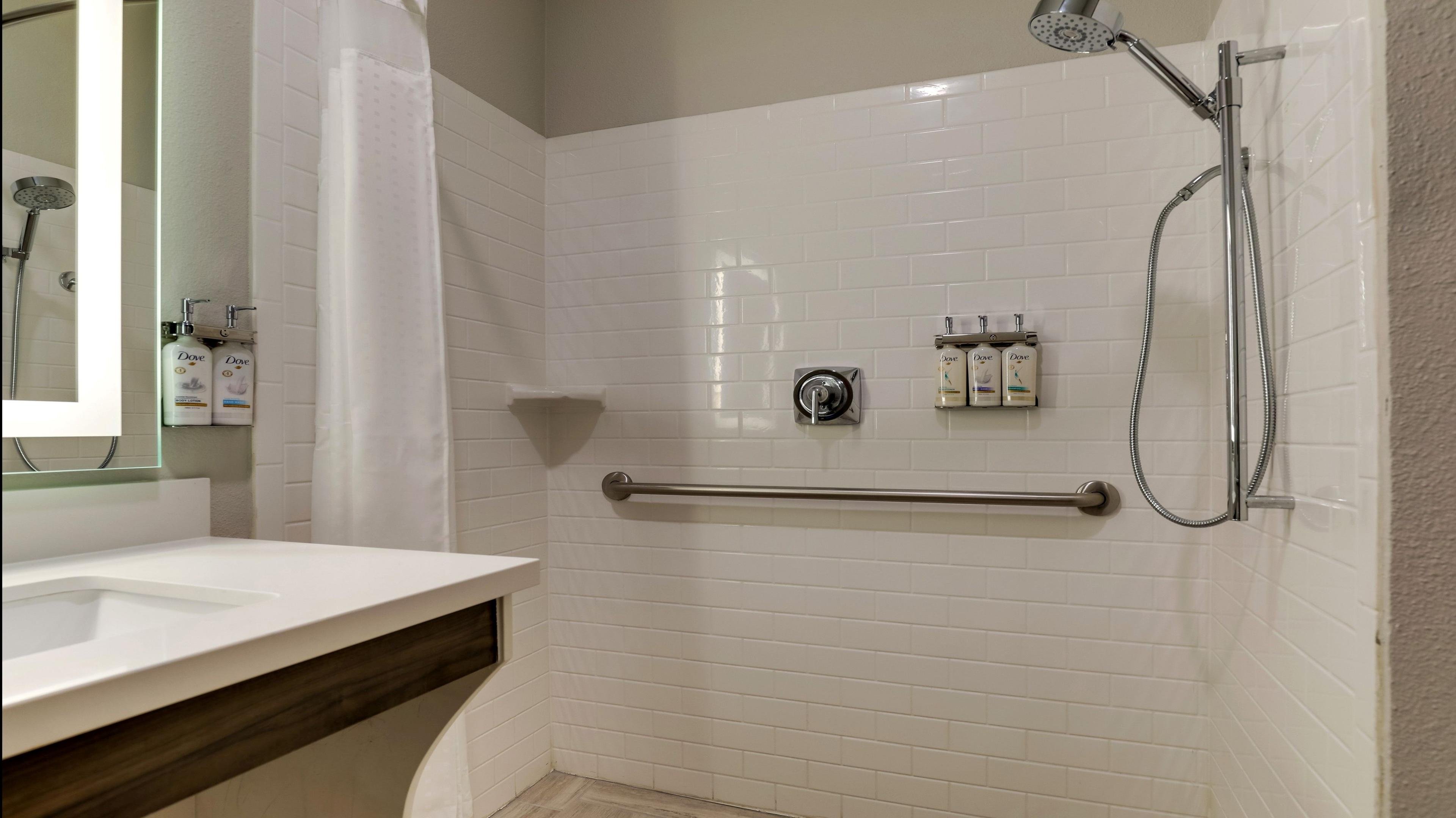 Holiday Inn Express Kenner New Orleans Airport an IHG Hotel 48/50