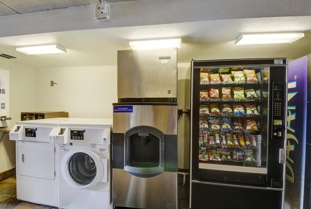 Motel6 San Antonio, TX - Downtown - Market Square photo2