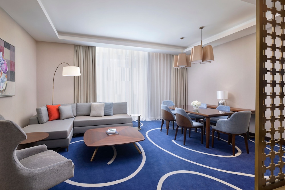 Jeddah Marriott Hotel Madinah Road 54/70