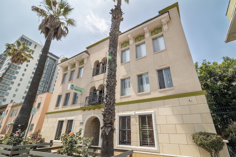 Greenleaf Hotel image