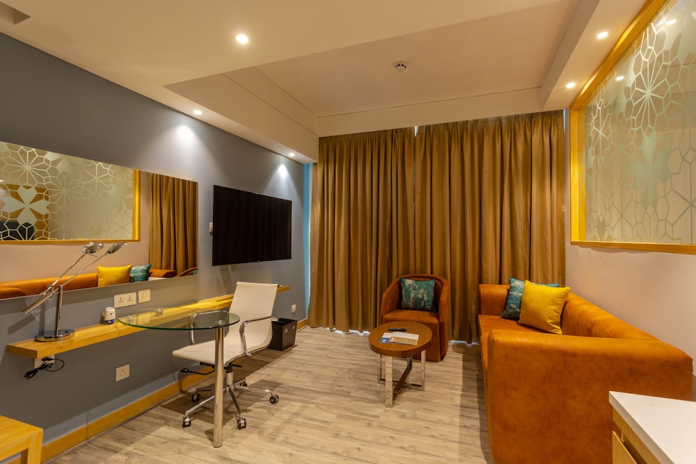 Fairfield By Marriott Chennai Mahindra World City 29/32