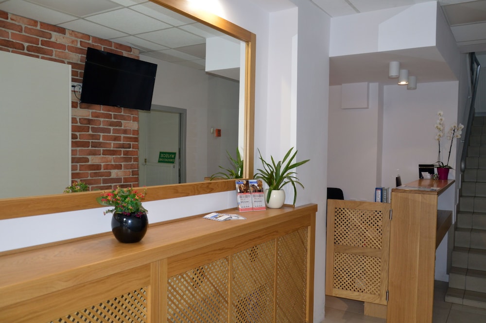 Cracow Central Aparthotel 9/50