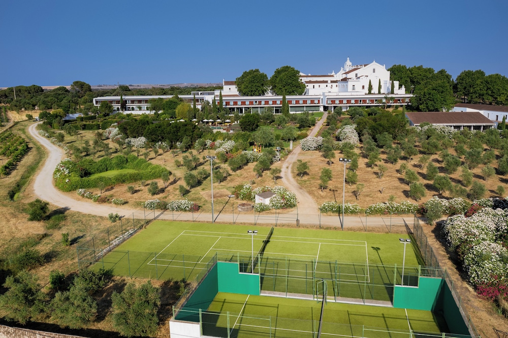 Convento Do Espinheiro Historic Hotel & Spa 46/71