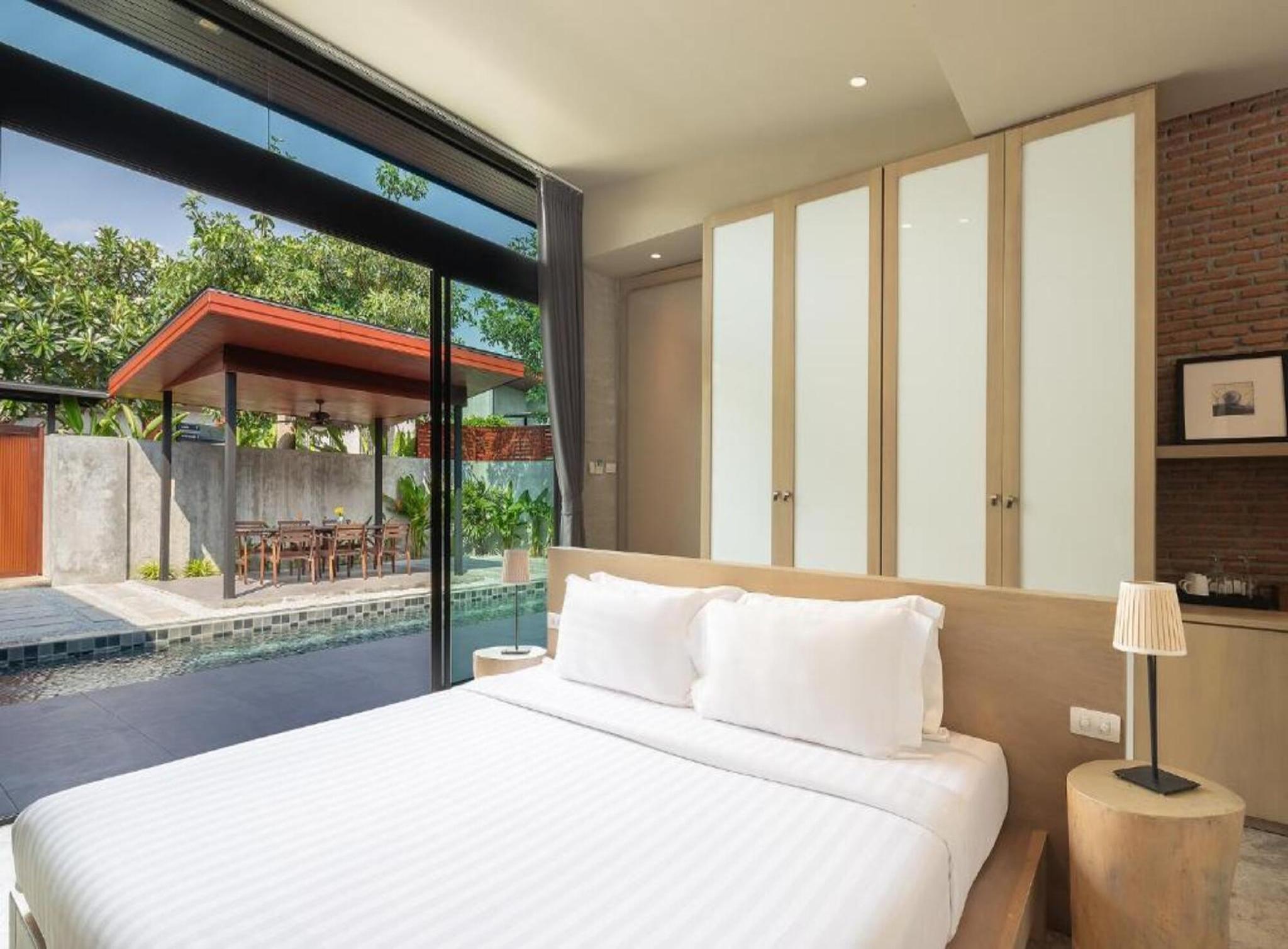 3 Bedrooms, Pool, Villa, 3 Double Beds، Sunday Sea Two Pool Villa Pattaya 2/2