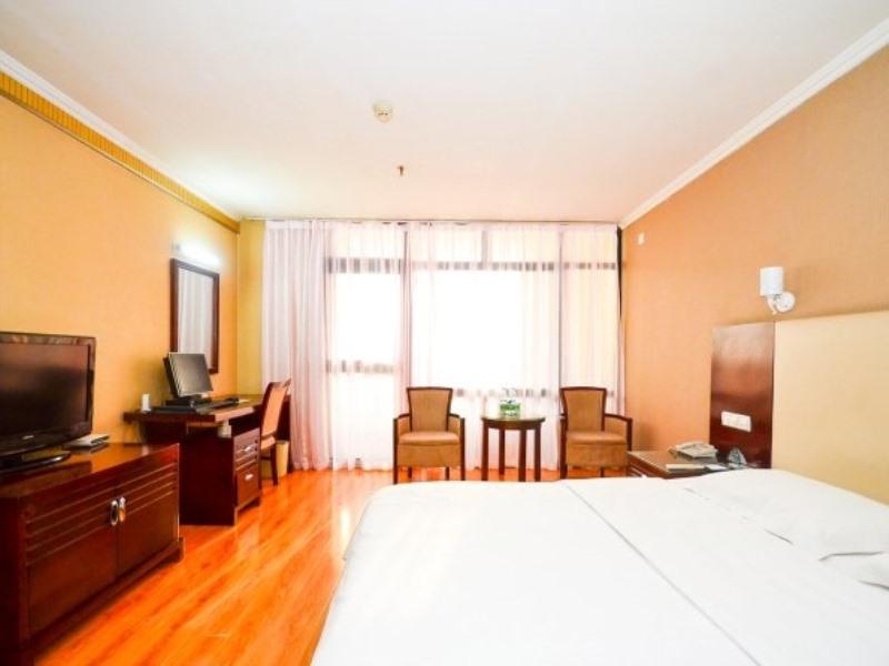 GreenTree Inn LianYunGang Xinpu District East JieFang Road Wanda Square Hotel 22/38