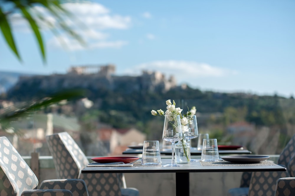 Athenaeum Eridanus Luxury Hotel 39/41