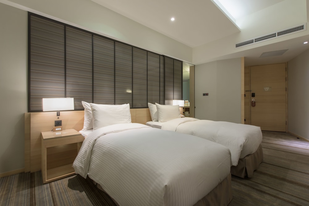 Hotel Cozzi Zhongshan Kaohsiung 8/56
