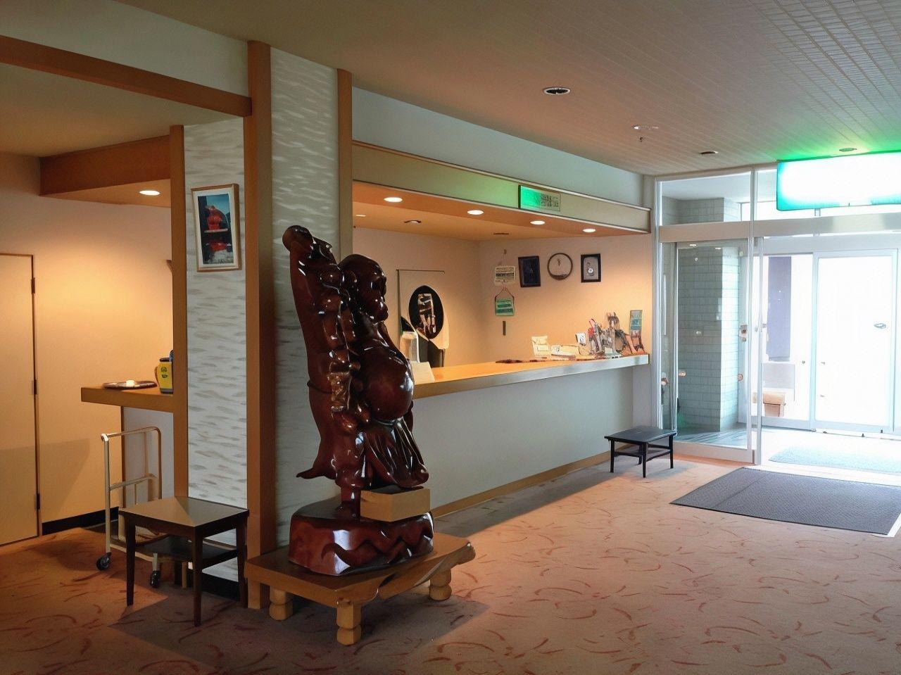 Hokkai Hotel 6/37