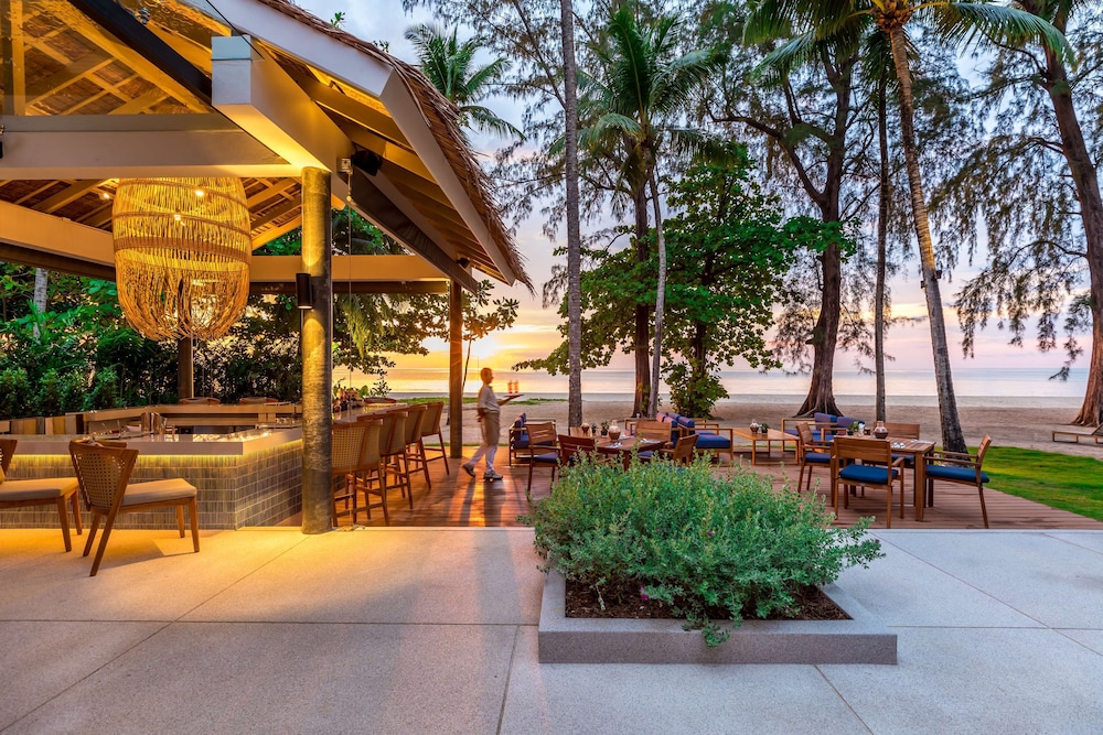 Outrigger Khao Lak Beach Resort in TAKUA PA