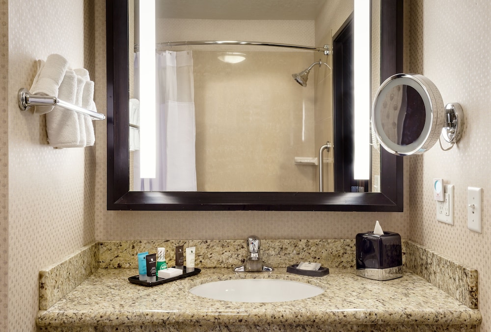 Crowne Plaza Anchorage-Midtown 25/78
