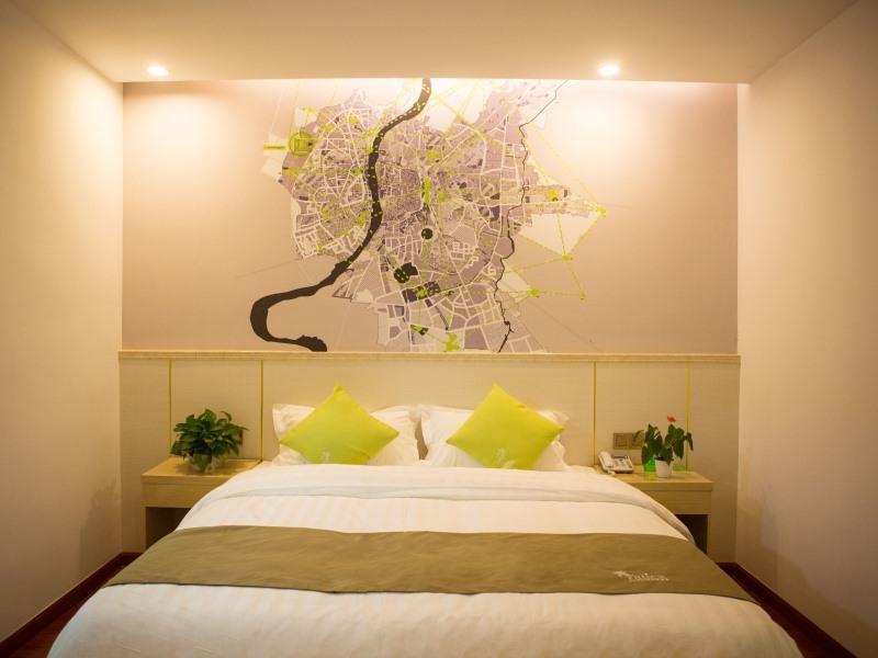 Room at Vatica Nantong Rugao Port Hotel, NANTONG