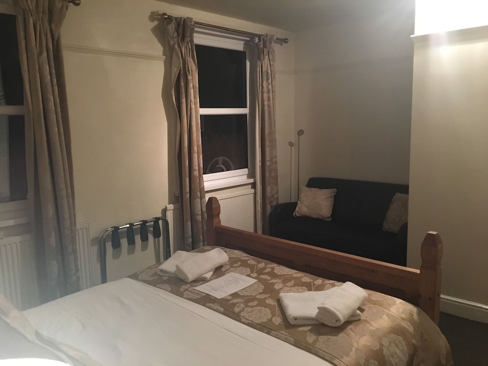 Gillygate Guest House 10/50