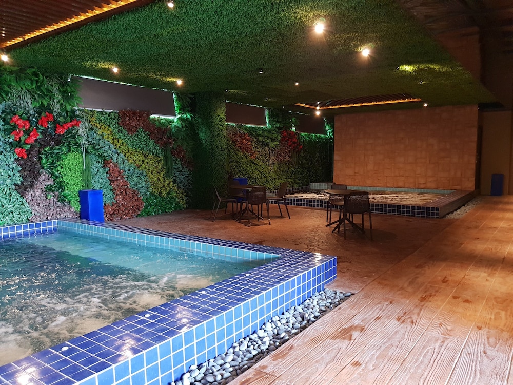 Ksl Hot Spring Resort 22/60