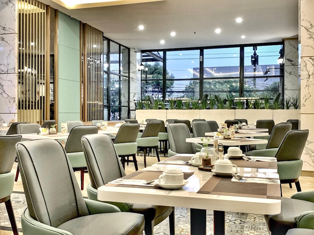 Grand Kangen Hotel Urip Sumoharjo 40/56