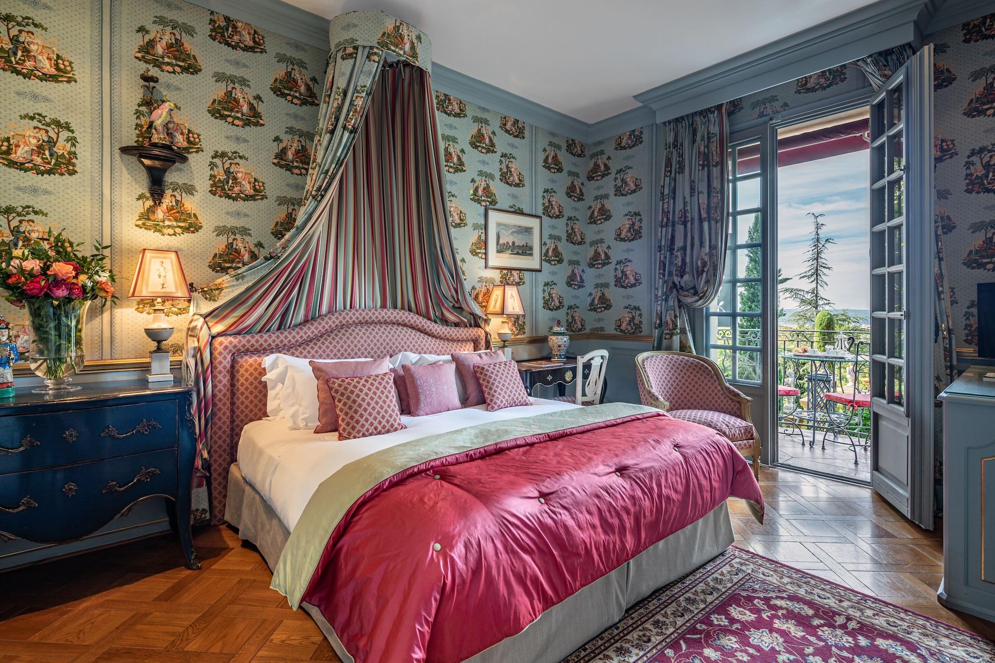 Room, King Bed
