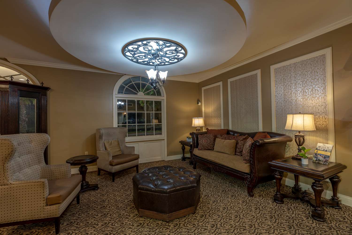 Best Western Plus French Quarter Courtyard Hotel 29/54