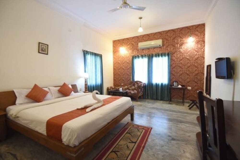 Hotel Satyam Palace 25/56
