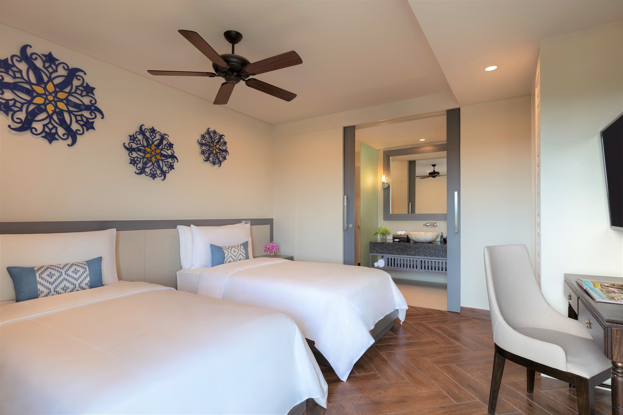 rooms