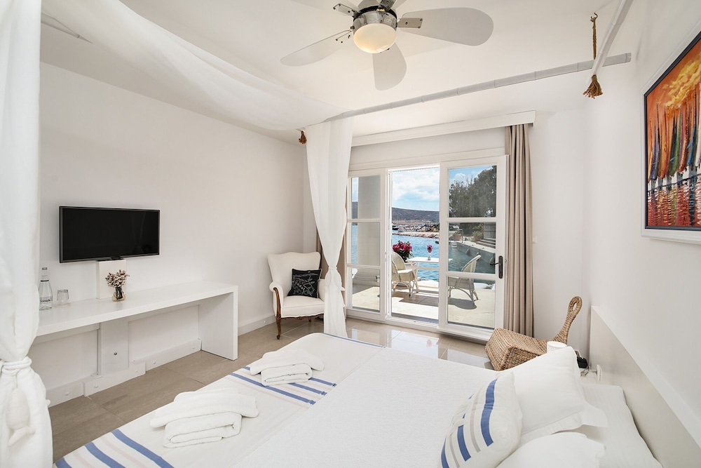 Alacati Port Hotel 13/50