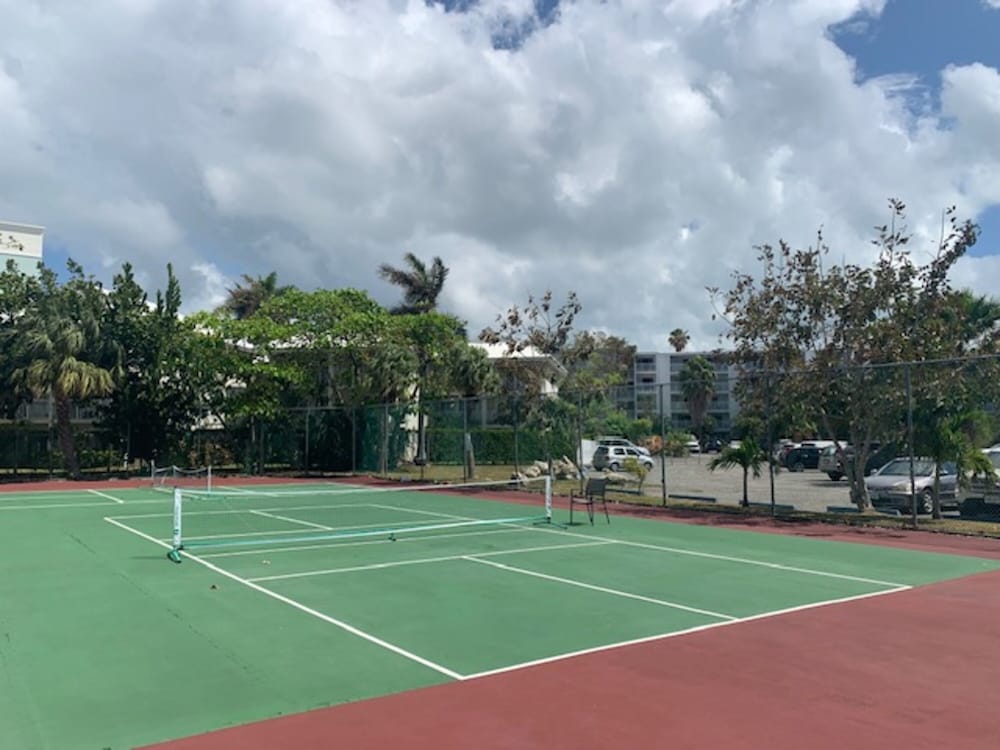 Grandview Condominiums 40/79