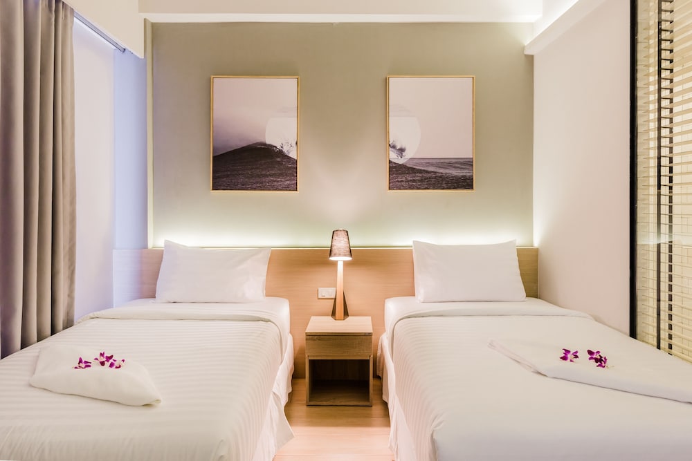 Snoozz Hotel 32/65