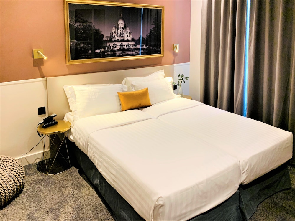 Villa Des Ambassadeurs 14/50