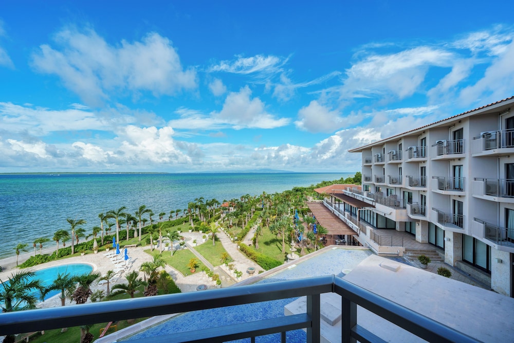 Grandvrio Resort Ishigakijima Oceans Wing Hotel 2/50