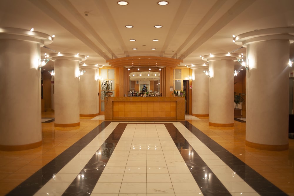 lobby