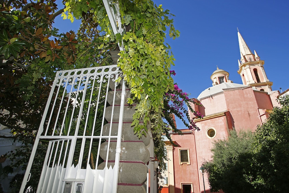 Hotel Le Magnolia 3/36