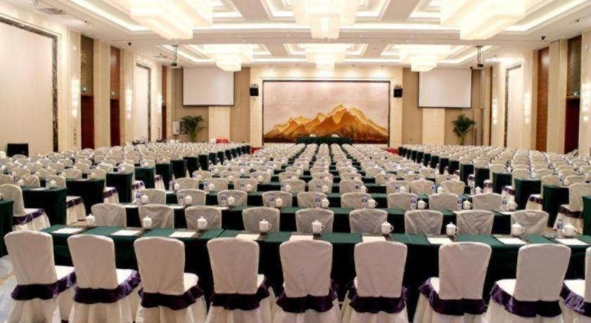 Suzhou Qingshan Hotel 23/30