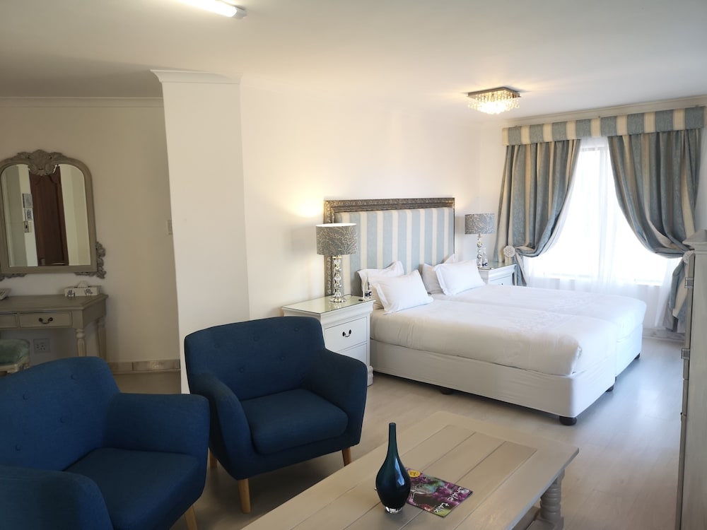 Misty Waves Boutique Hotel 6/79