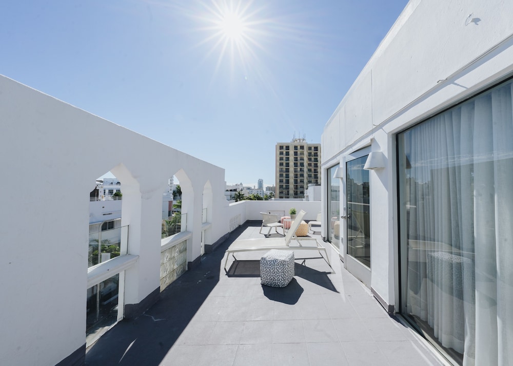 Viajero Miami - Adults Only 6/73