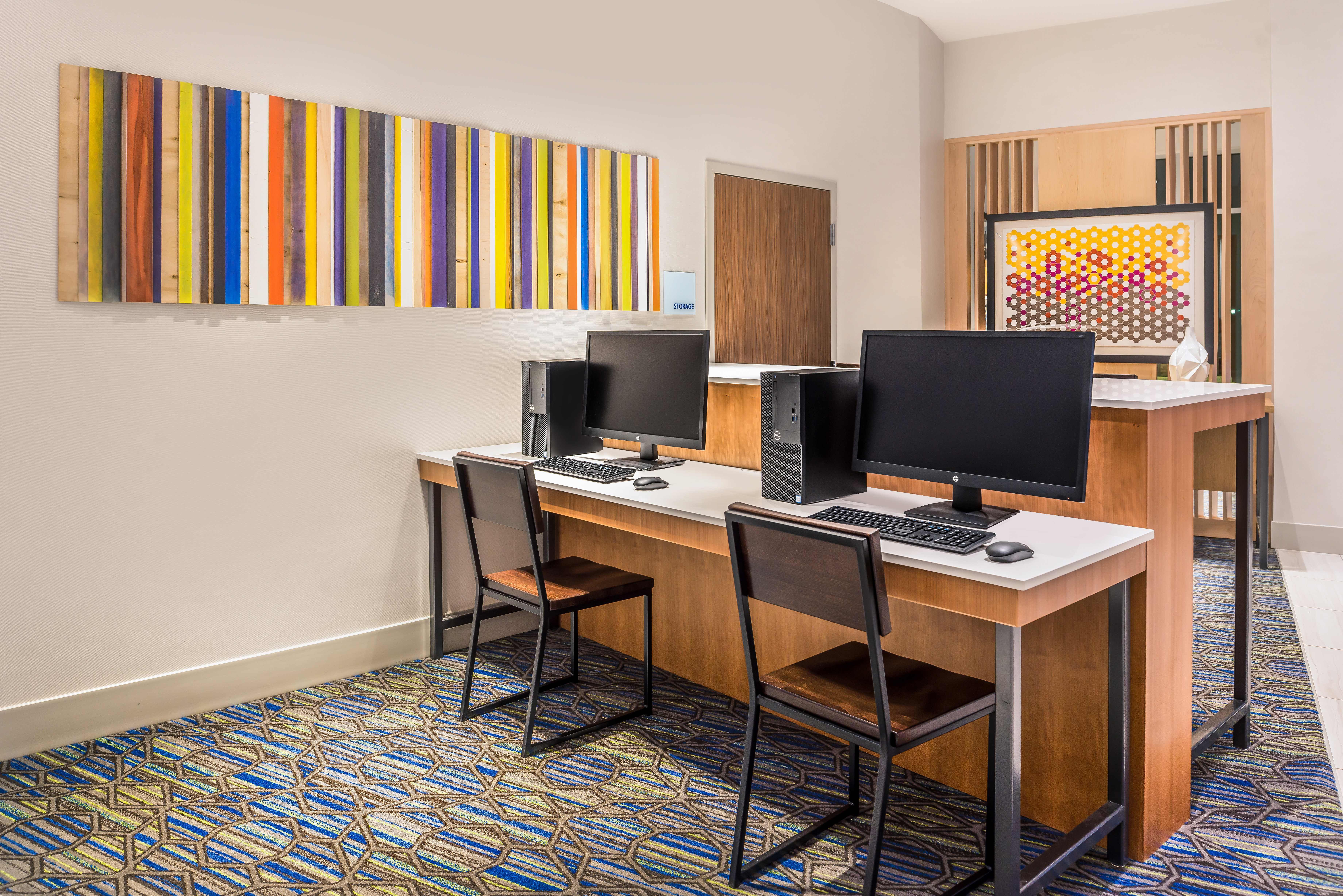 Holiday Inn Express Suites Farmville 51/53