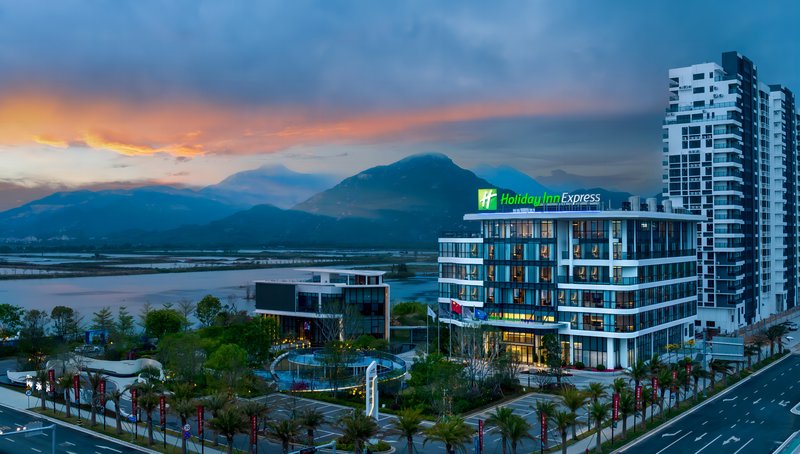 Holiday Inn Express JIANGMEN YINHU BAY 6/50