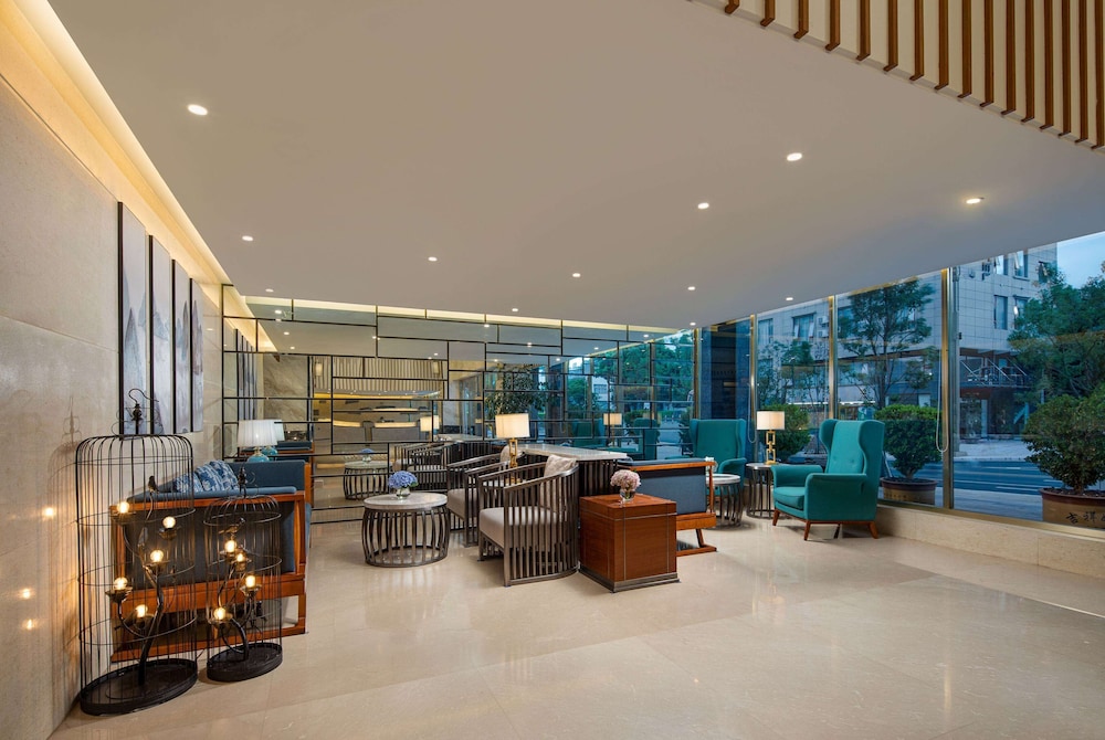 Days Inn by Wyndham Dali Erhai Park 30/34
