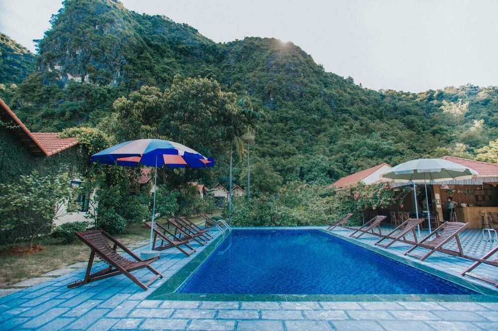 Trang An Retreat 17/70