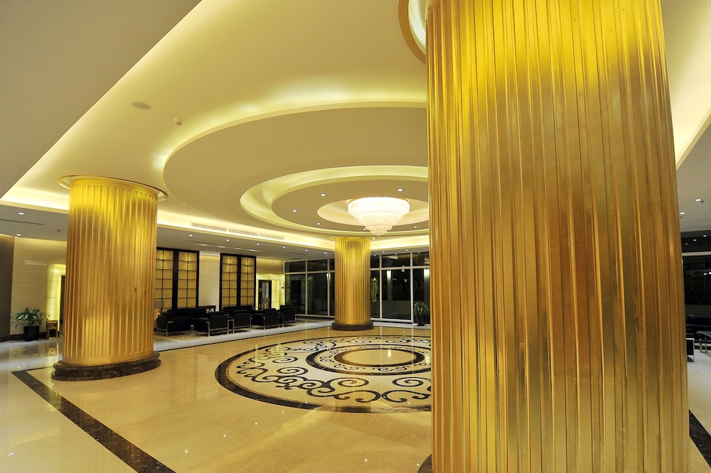 Dara Airport City Hotel & Spa 8/59